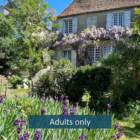 Jardin Des Remparts Bed & Breakfast Orthez Exterior foto