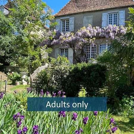 Jardin Des Remparts Bed & Breakfast Orthez Exterior foto