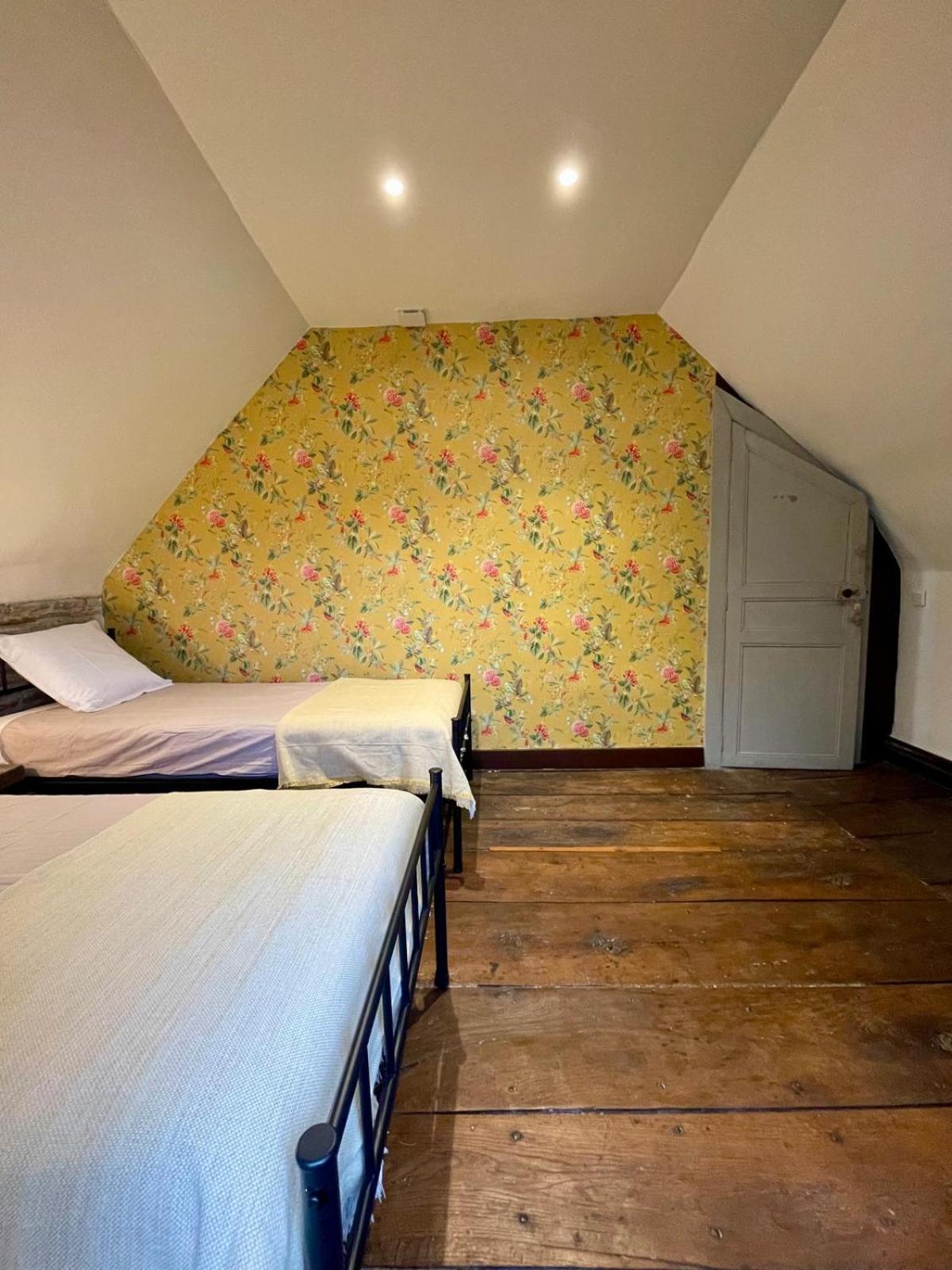 Jardin Des Remparts Bed & Breakfast Orthez Exterior foto