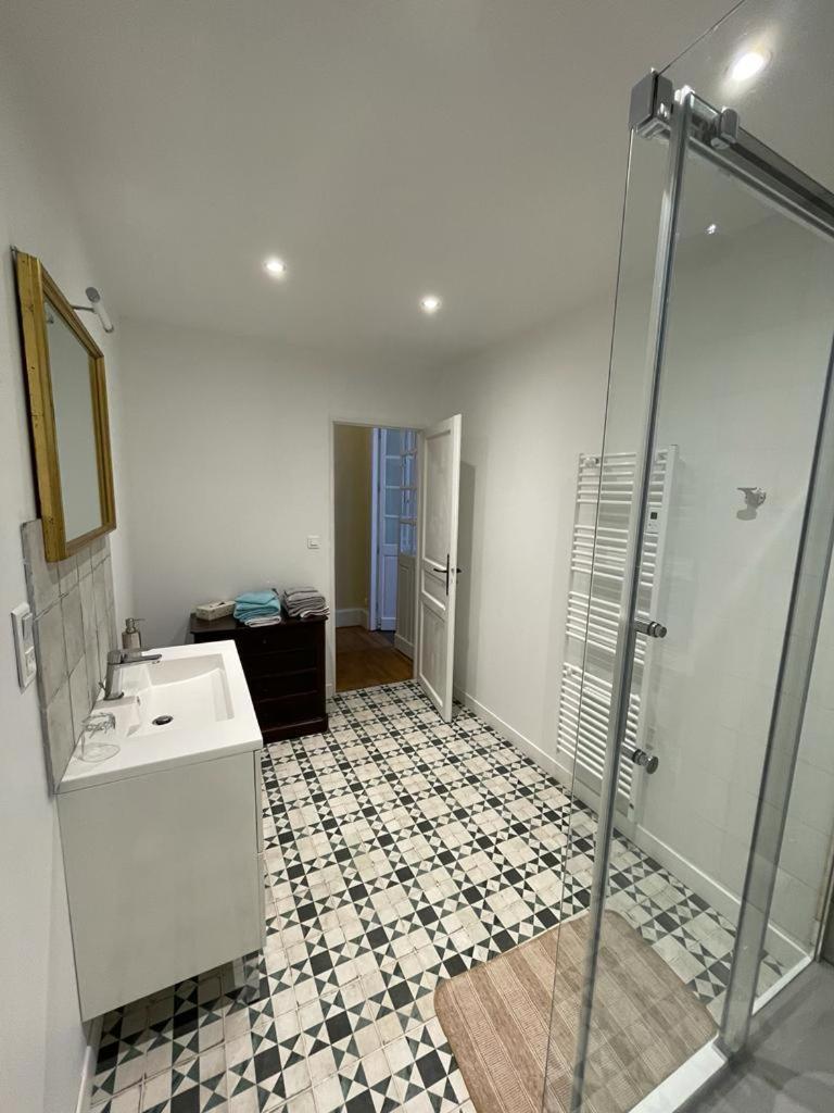 Jardin Des Remparts Bed & Breakfast Orthez Exterior foto